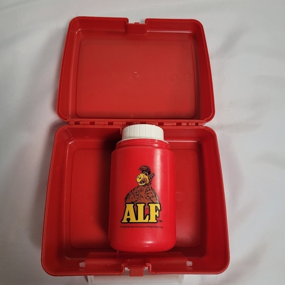 VTG 1987 ALF Red Plastic Lunchbox w/Thermos - Picture 9 of 15